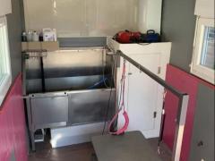 Un camion transformé en salon de toilettage dans la région de Liège Province de Liège n°2