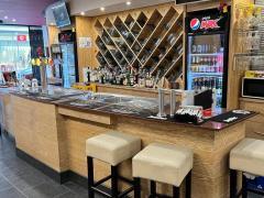 Vente de 100% des parts sociales Bar à thèmes en plein centre-ville Province de Liège n°4
