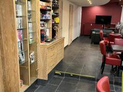 Vente de 100% des parts sociales Bar à thèmes en plein centre-ville Province de Liège n°7