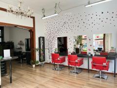 A vendre: Salon de coiffure pour dames et bar à ongles Bruxelles capitale n°1