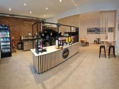 Te koop Foodtruck en frituurzaak te Vlaams - Brabant gelegen op een toplocatie Vlaams Brabant