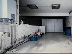 Te koop voor 100% van de aandelen een bedrijf met multi-optie gebouw Brussel Hoofdstad