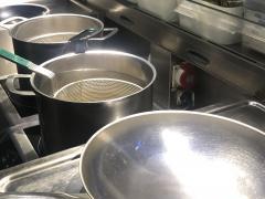 Fastfood - Aziatische traiteur gelegen aan het station van Namen Provincie Namen
