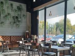 Brasserie dans le Centre Commercial La Couvinoise Hainaut n°2