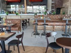 Brasserie dans le Centre Commercial La Couvinoise Hainaut n°3