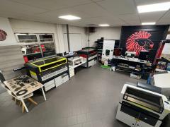 Bedrijf gespecialiseerd voor lasersnijden, lasergraveren van alle materialen, buigen, frezen en UV-printen. Provincie Luik