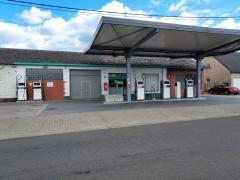 Voor 100 % van de aandelen over te nemen vrij benzinestation gelegen in landelijke grensgemeente ten oosten van Luik Provincie Luik