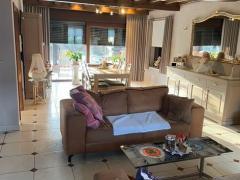 Actions d'une société patrimoniale avec villa clé en main Anvers n°7