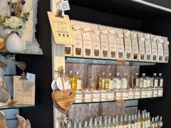 Vente du fonds de commerce d un concept store prêt-à-porter et décoration Province de Liège n°4