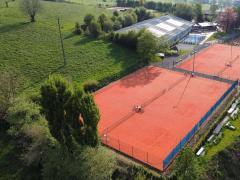 A vendre: 100 % des parts sociales d'une société exploitant le tennis club de herve Province de Liège n°5