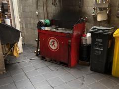 A vendre: une société spécialisée dans la préparation de moteurs de compétition et de véhicules anciens. Province de Liège n°8