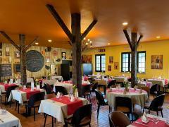 Restaurant de renom avec habitation, vaste terrasse et chiffre d'affaires proche du million d'euros France n°2