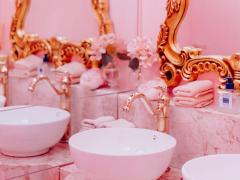 Opportunité unique de reprise à Anvers – Élégant High Tea Cake Lounge dans un emplacement de premier choix à côté du MAS Anvers n°7