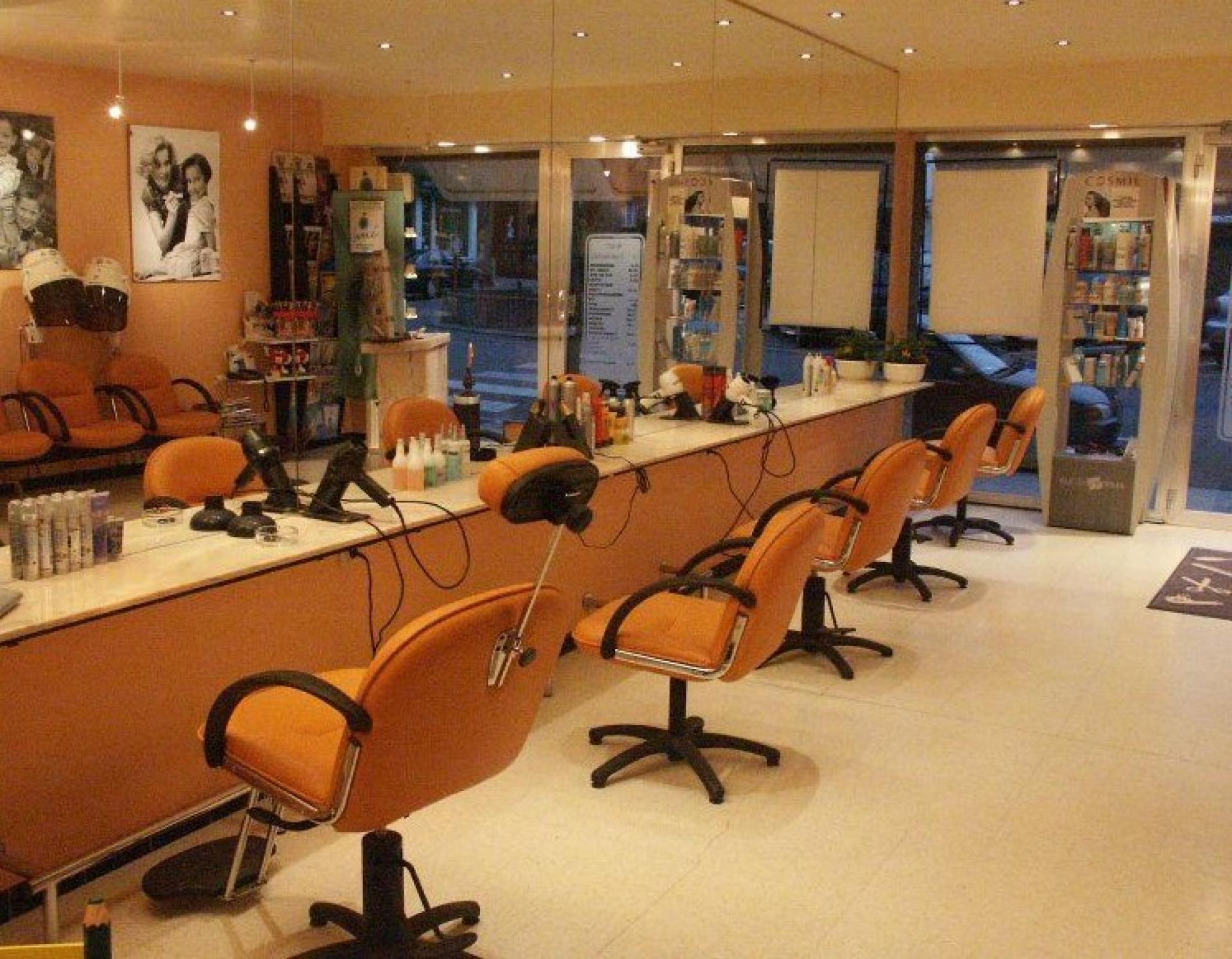 A vendre: Salon de Coiffure Premium à Bruxelles - Le Moniteur Belge du